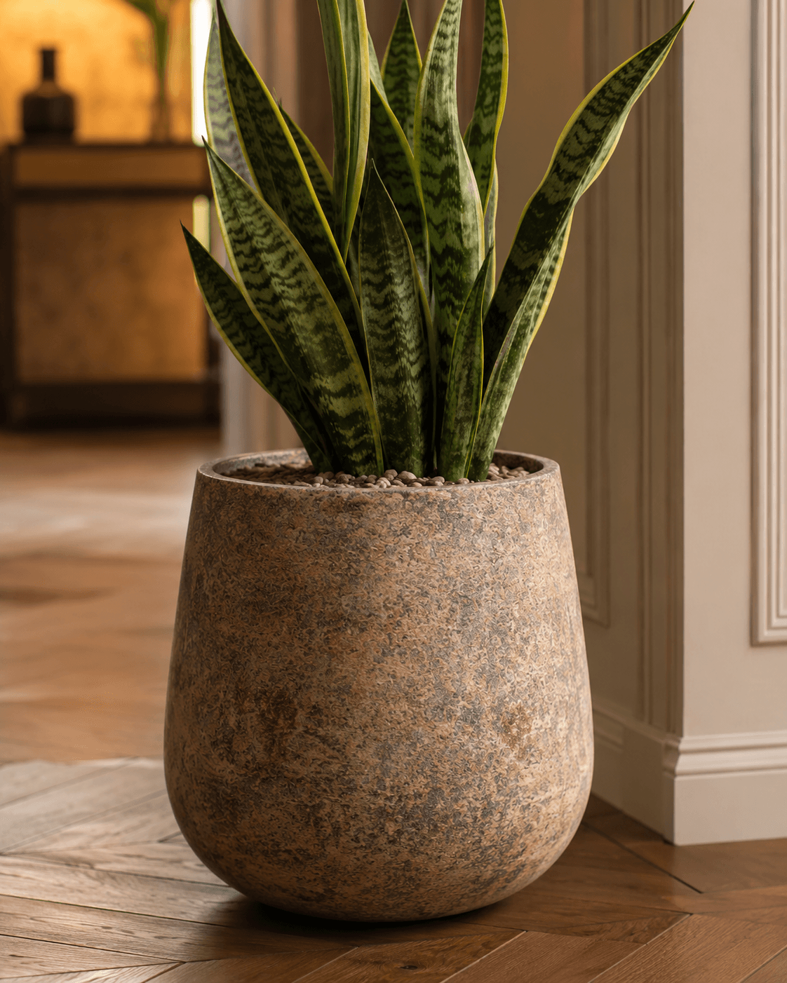 Kensington planter close-up